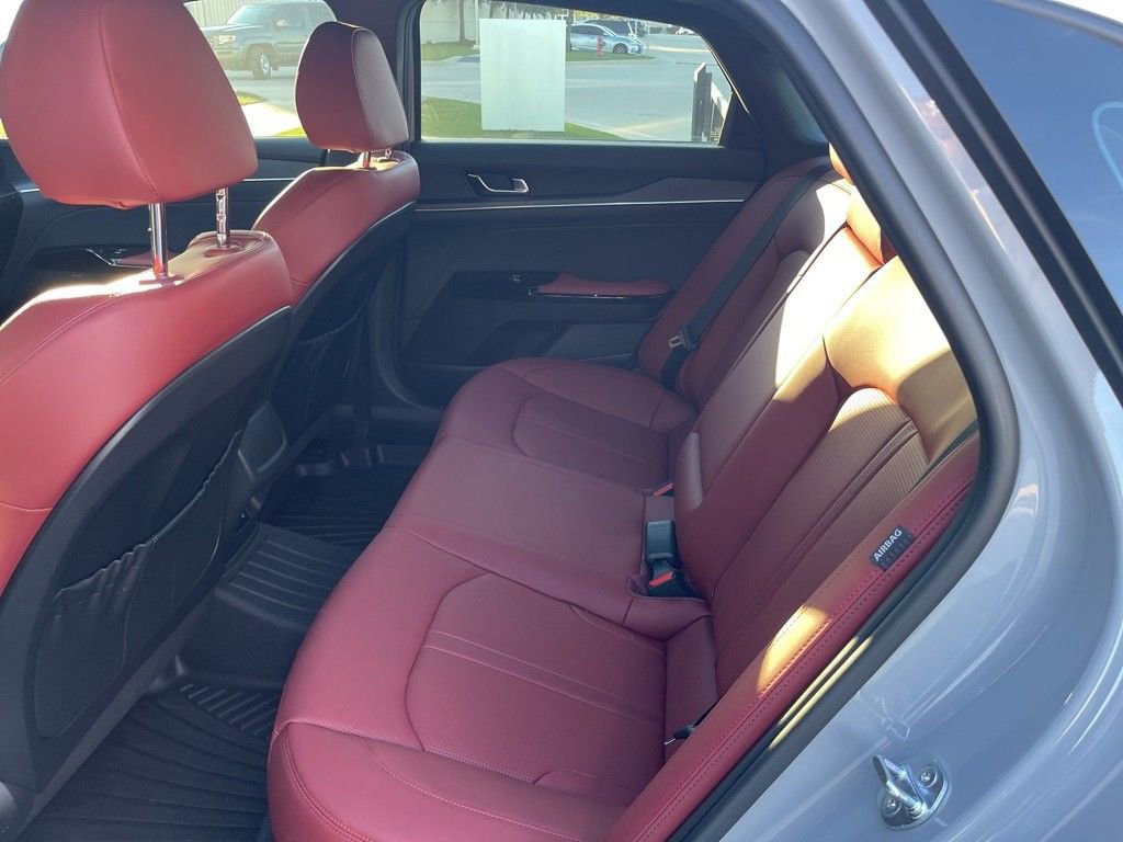 Used 2025 Kia K5 GT-Line w/ GT-Line Premium Package image 7