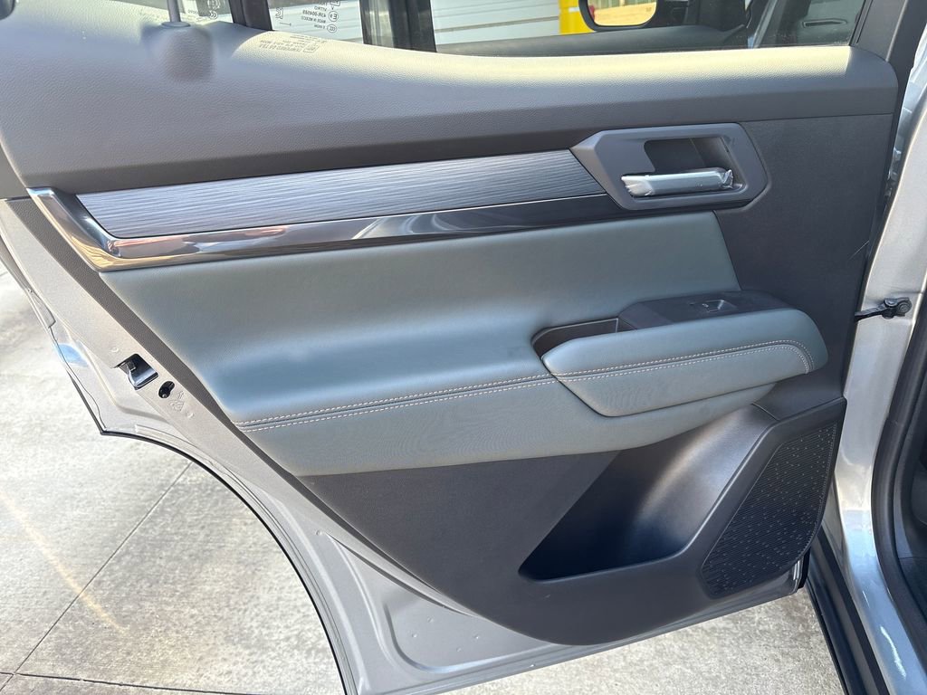 New 2026 GMC Terrain AT4 w/ Convenience Package III image 38