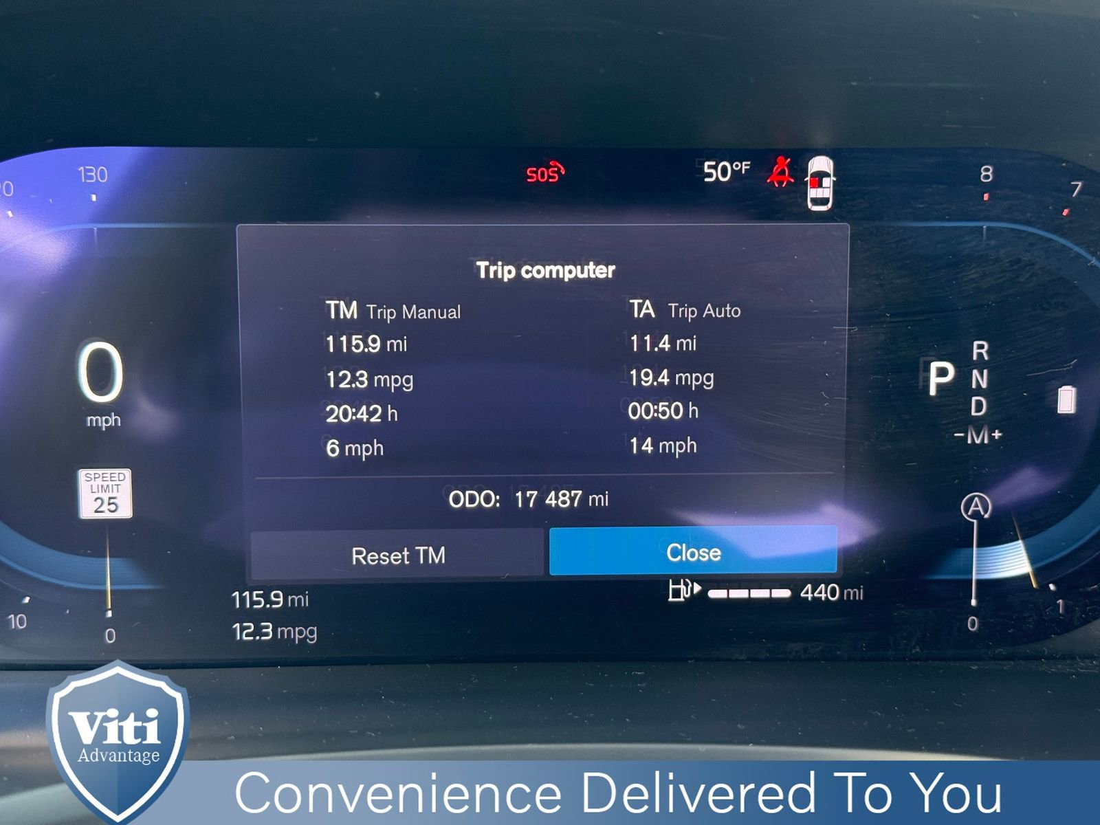 Certified 2025 Volvo V60 B5 Cross Country Plus AWD/4WD image 32