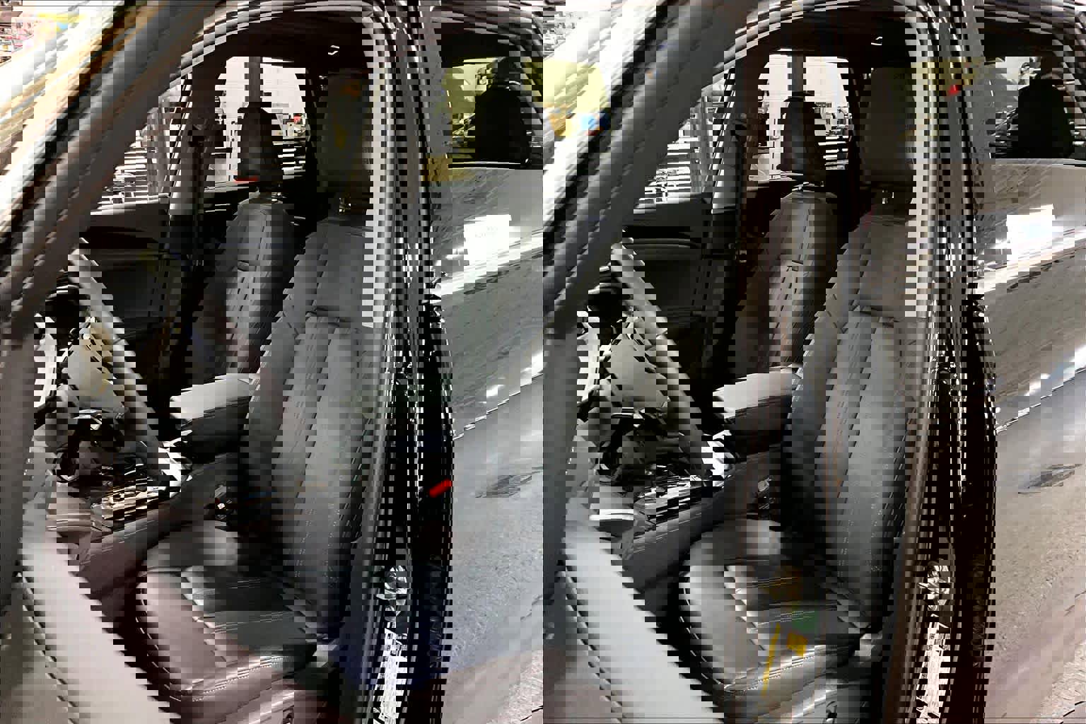 Used 2025 Audi Q5 Premium w/ Convenience Package image 8