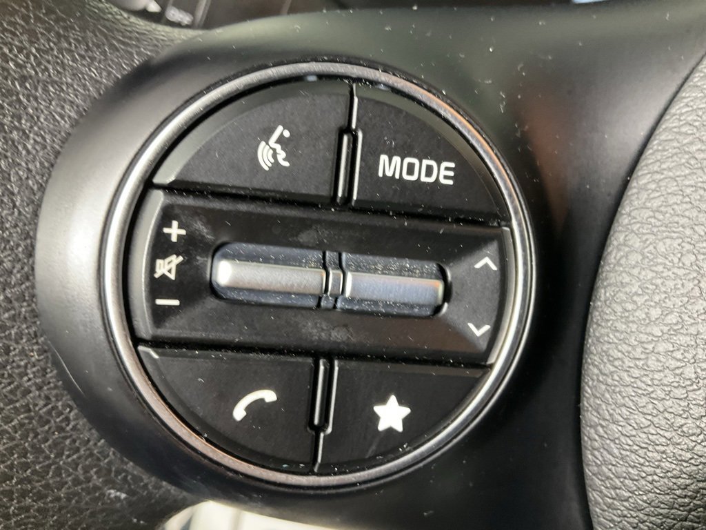 Certified 2023 Kia Soul LX image 17