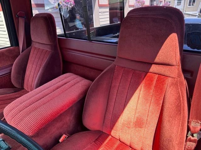 Used 1990 Chevrolet Silverado 1500 454 SS image 2