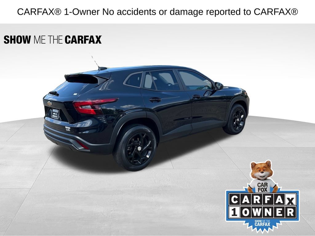 Certified 2024 Chevrolet Trax LS w/ LS Convenience Package FWD image 3