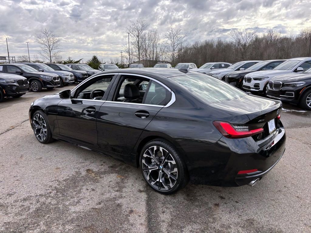 Certified 2025 BMW 330i xDrive Sedan image 5