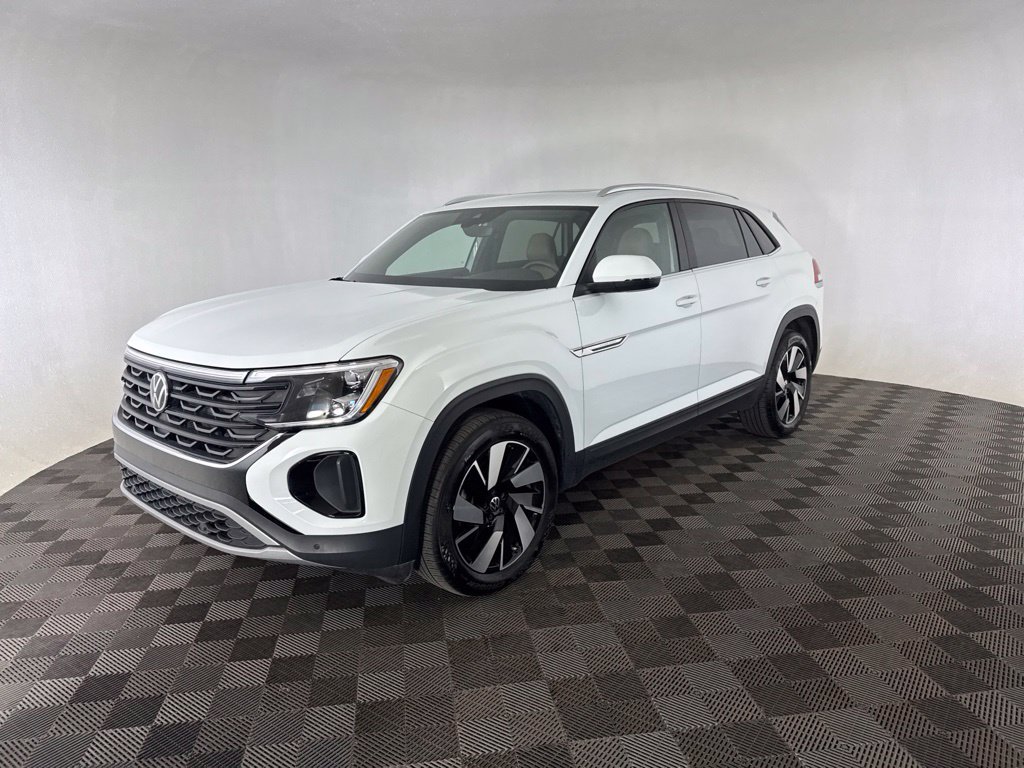 Used 2025 Volkswagen Atlas Cross Sport SE AWD/4WD image 3