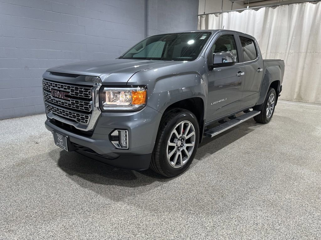 Used 2021 GMC Canyon Denali image 4