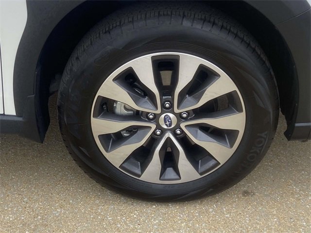 Used 2025 Subaru Outback Limited w/ Popular Package #2 image 7