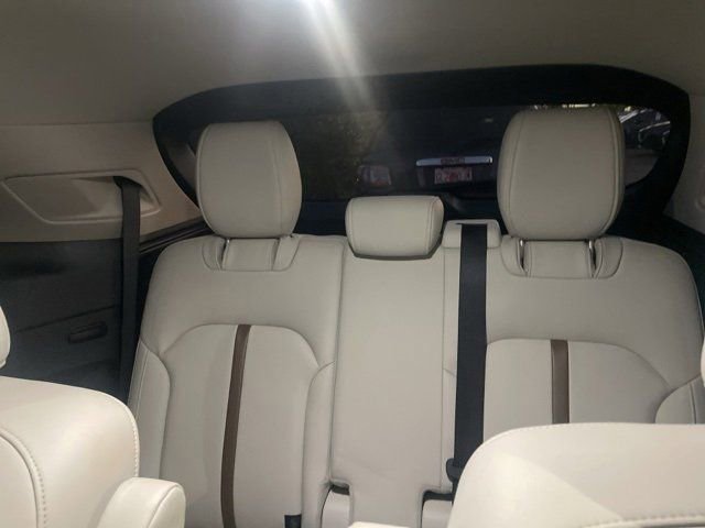Used 2024 MAZDA CX-90 Plug-In Hybrid w/ Premium Plus image 28