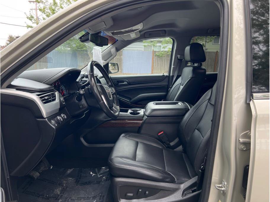 Used 2017 GMC Yukon XL SLT image 5