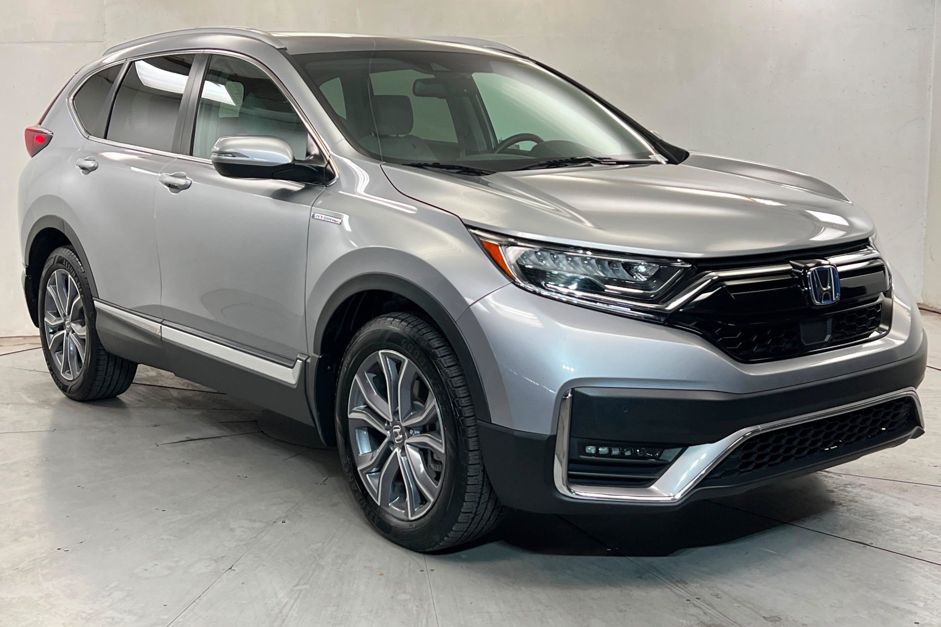 Used 2022 Honda CR-V Touring image 7