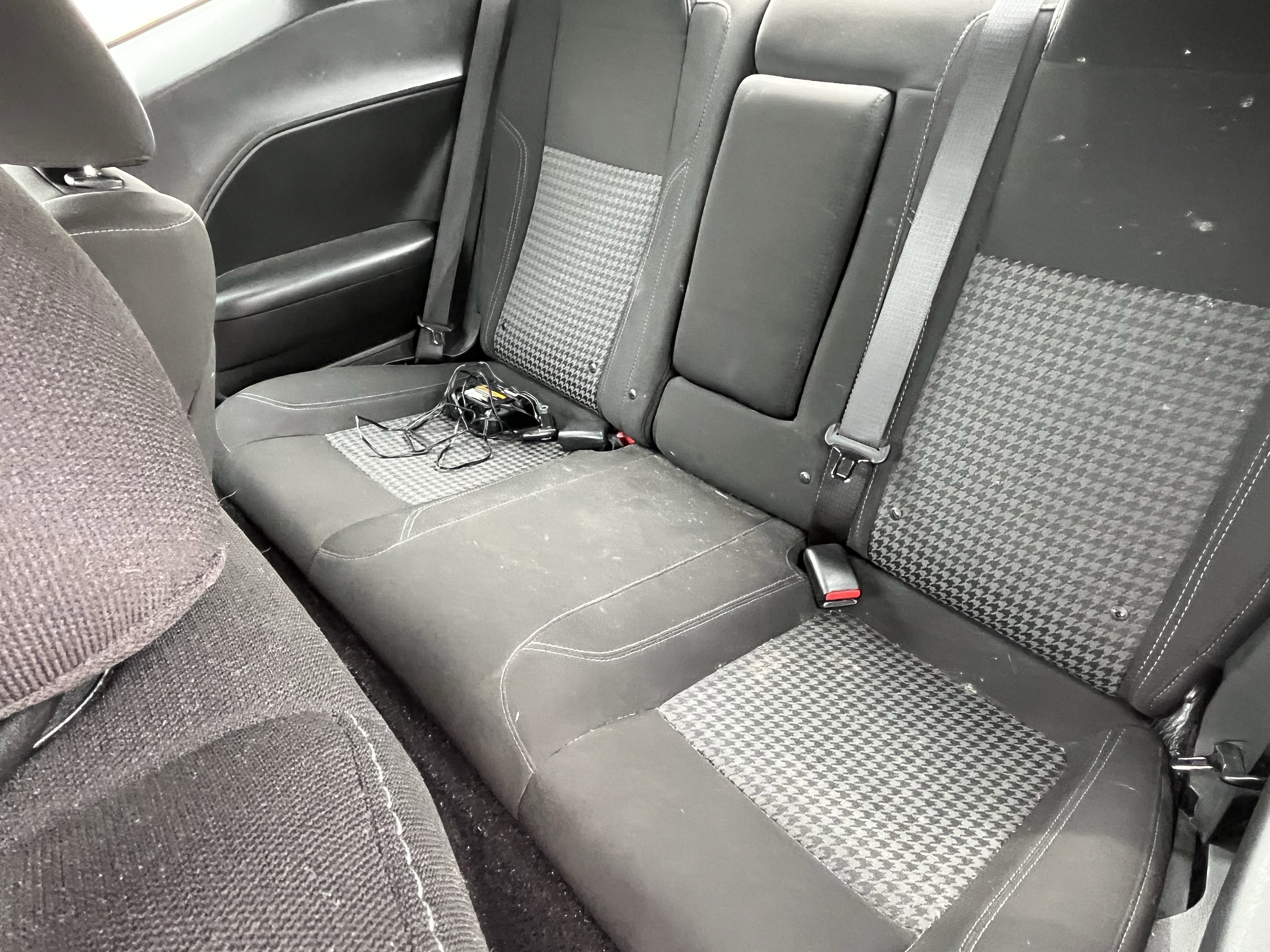 Used 2023 Dodge Challenger SXT image 14