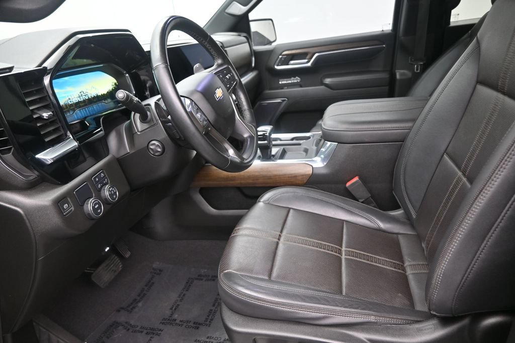 Used 2023 Chevrolet Silverado 1500 High Country RWD image 12