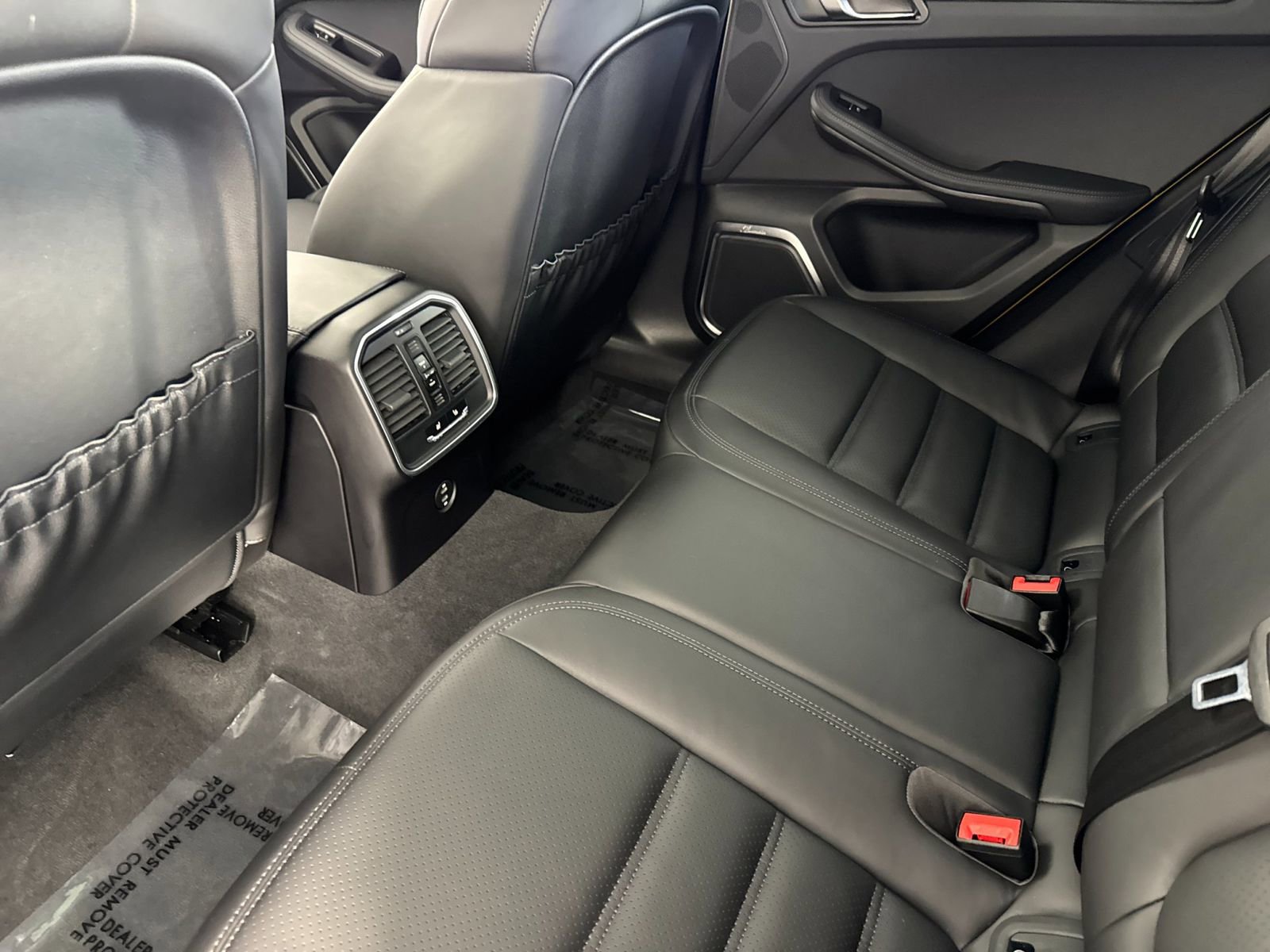 Certified 2022 Porsche Macan GTS image 14