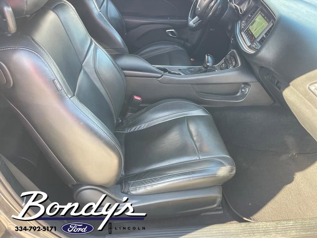 Used 2019 Dodge Challenger SXT w/ Plus Package image 22