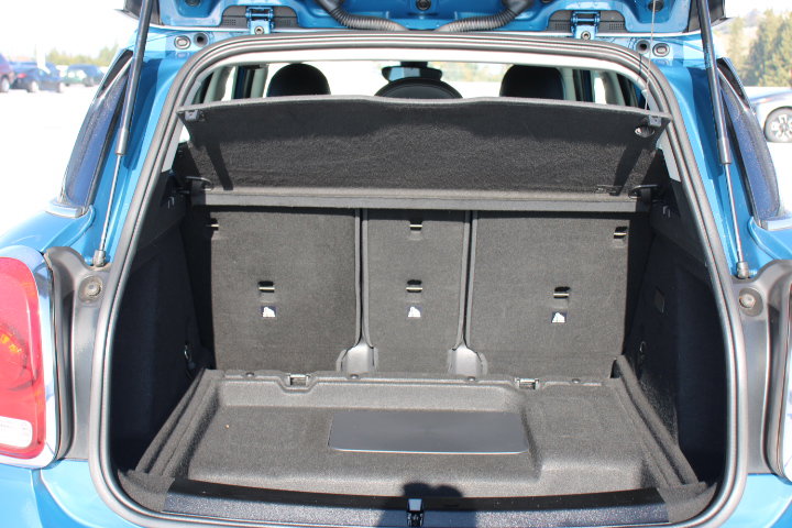 Used 2019 MINI Cooper Countryman SE w/ Premium Package image 15