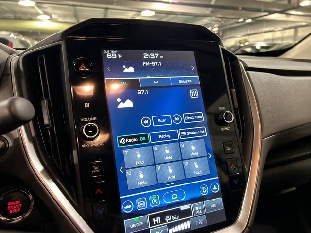 Used 2025 Subaru Crosstrek 2.0i Premium image 17