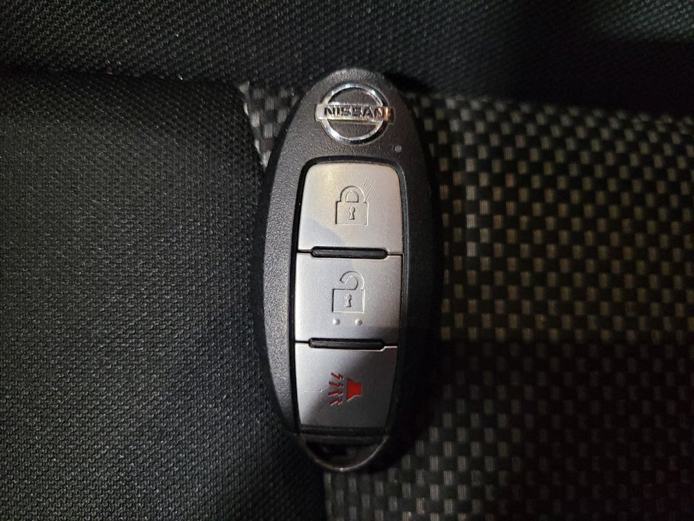 Used 2019 Nissan Pathfinder S AWD/4WD image 32
