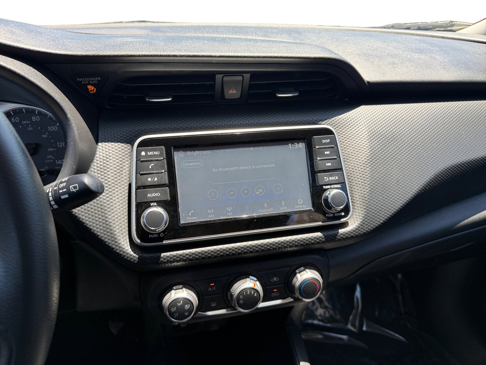 Used 2023 Nissan Kicks S FWD image 12