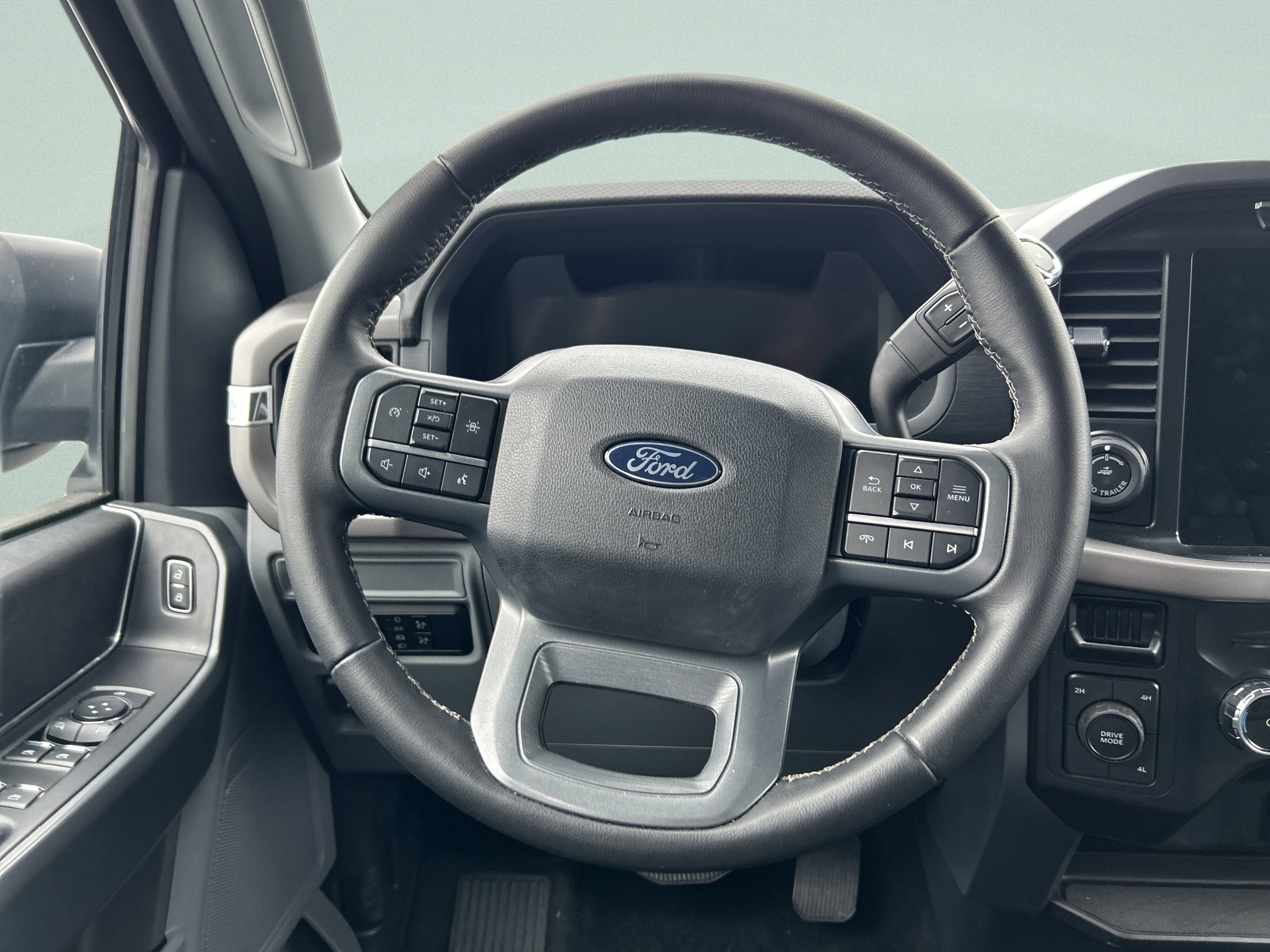 Used 2024 Ford F150 XLT image 48