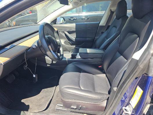 Used 2018 Tesla Model 3 Long Range image 4