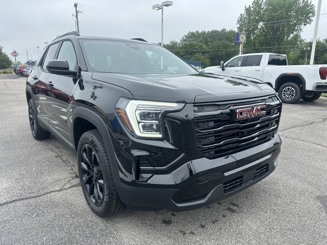 New 2026 GMC Terrain Elevation w/ Elevation Premium Package image 4