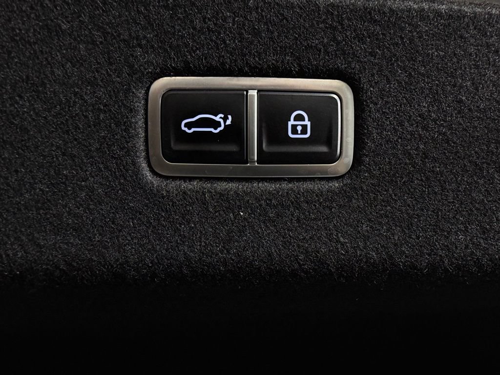 Used 2024 Hyundai Ioniq 6 SEL RWD image 29