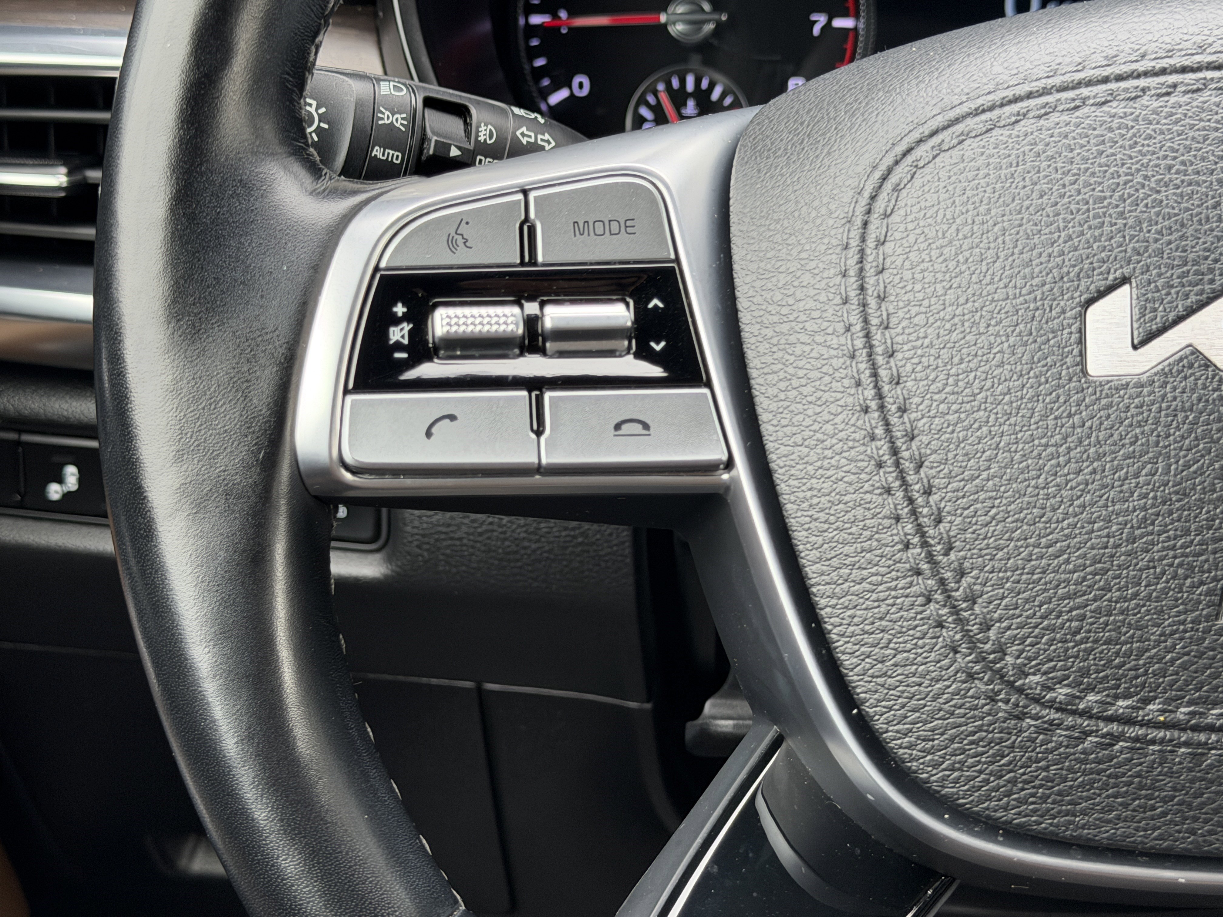 Used 2022 Kia Telluride SX w/ SX Prestige Package AWD/4WD image 45