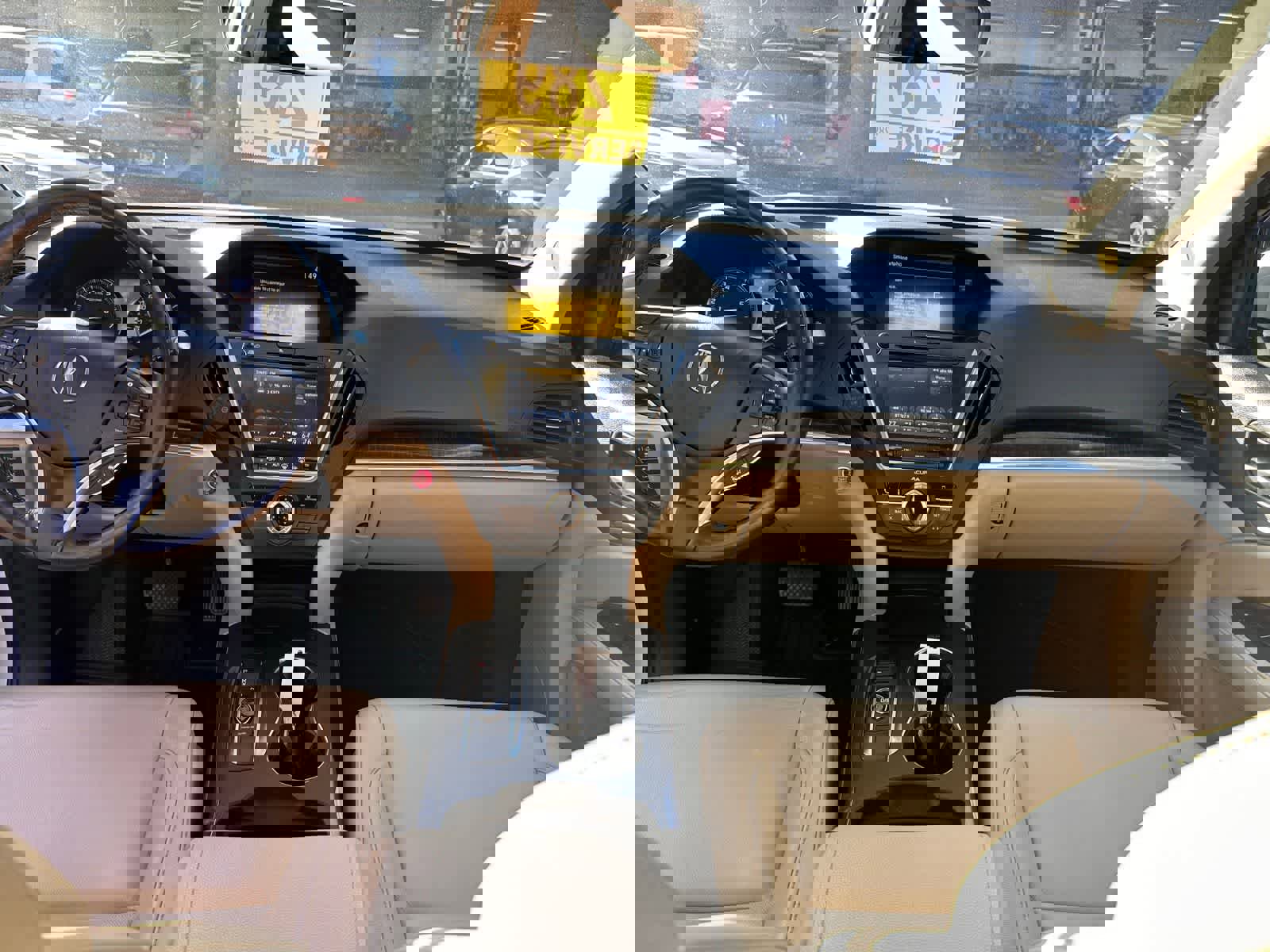 Used 2018 Acura MDX FWD image 23