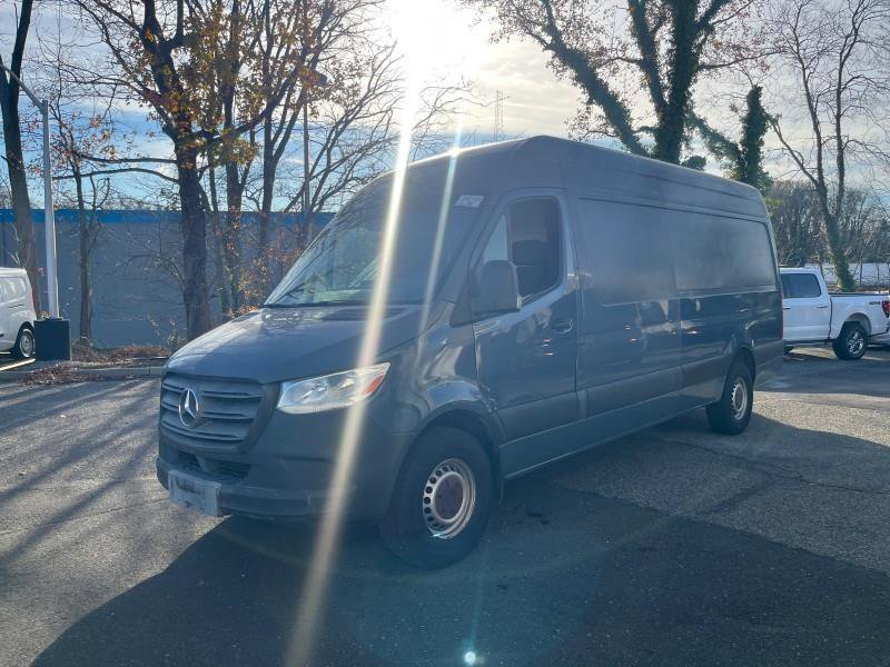 Used 2019 Mercedes-Benz Sprinter 170 image 3