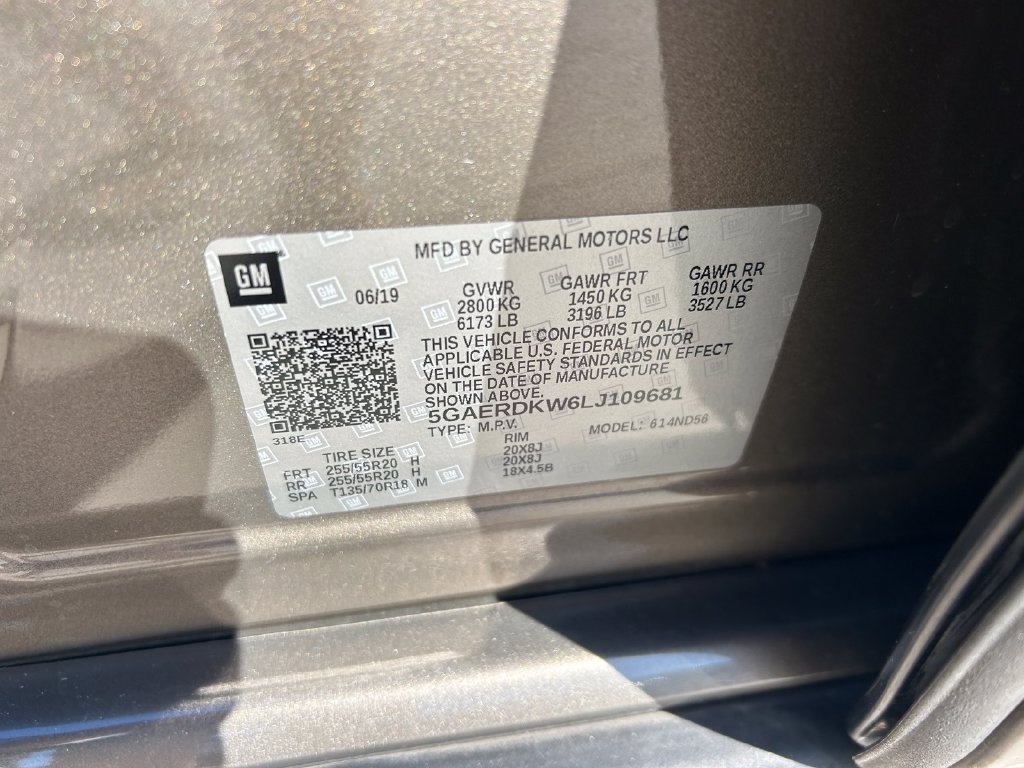 Used 2020 Buick Enclave Avenir w/ LPO, Floor Liner Package FWD image 10