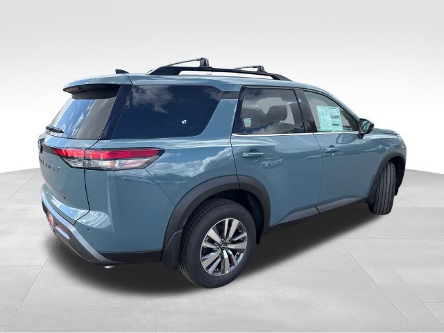 New 2026 Nissan Pathfinder SL FWD image 7