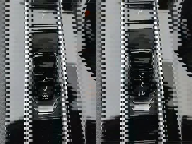 Used 2024 Volkswagen Atlas SEL Premium R-Line image 35