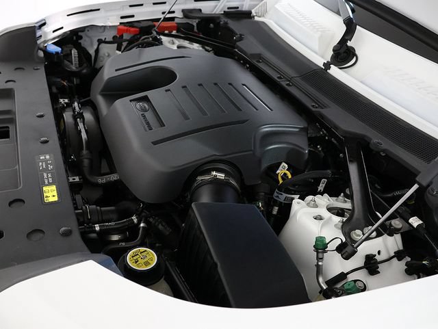 Used 2024 Land Rover Defender 110 S AWD/4WD image 36