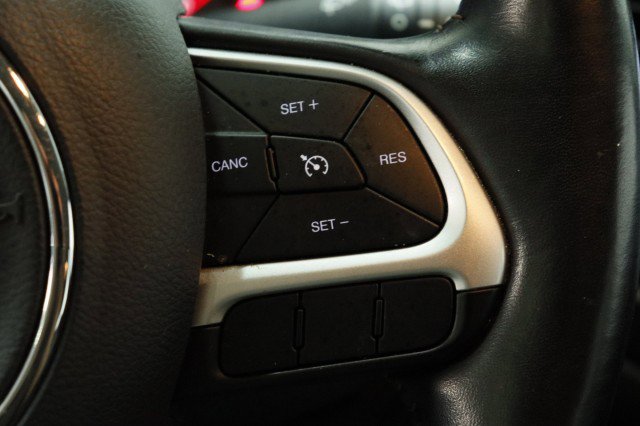 Used 2021 Jeep Compass Latitude w/ Convenience Group AWD/4WD image 12