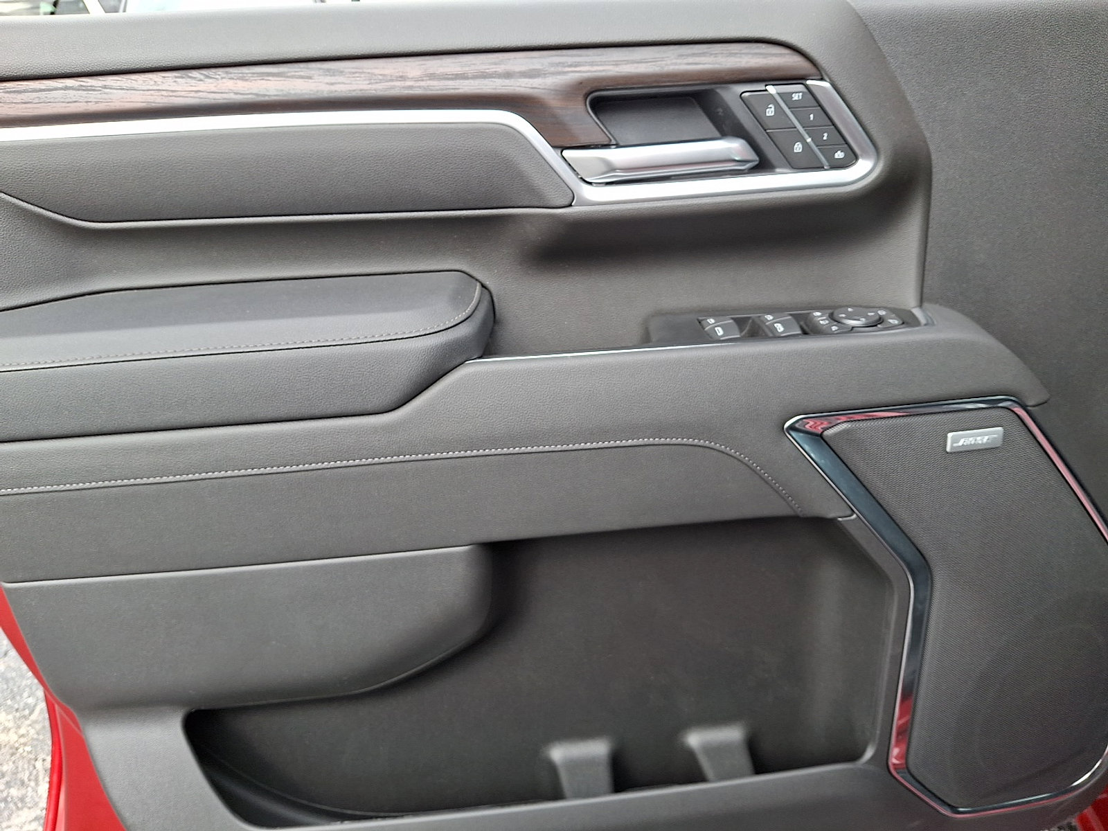 New 2026 GMC Sierra 2500 SLT w/ SLT Premium Package image 13