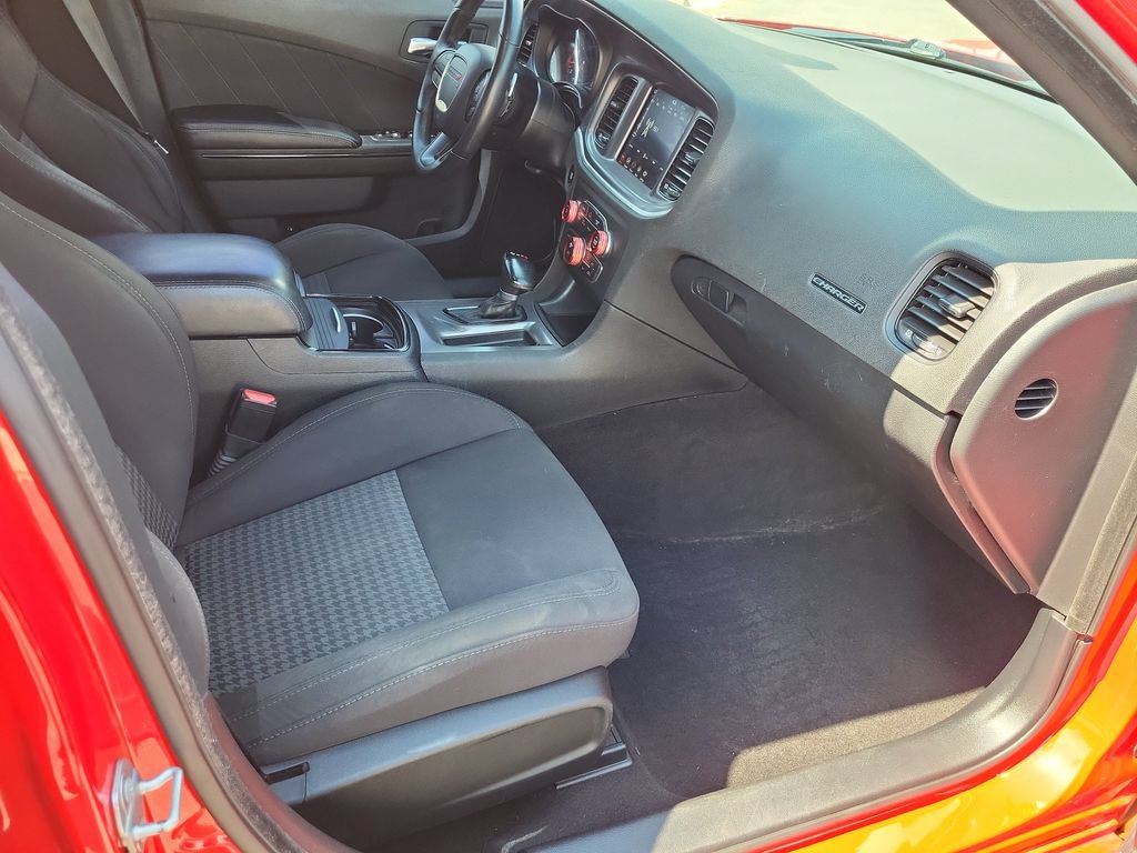 Used 2020 Dodge Charger GT w/ Blacktop Package RWD image 21