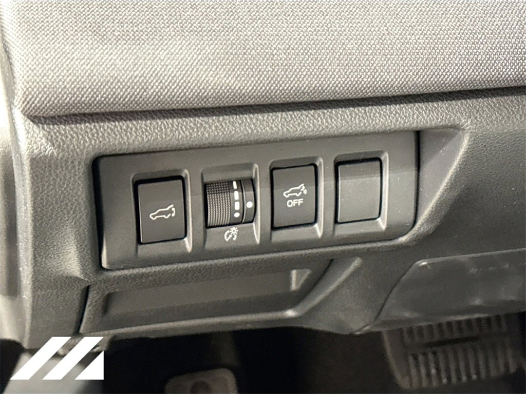 Certified 2025 Subaru Outback Premium image 10