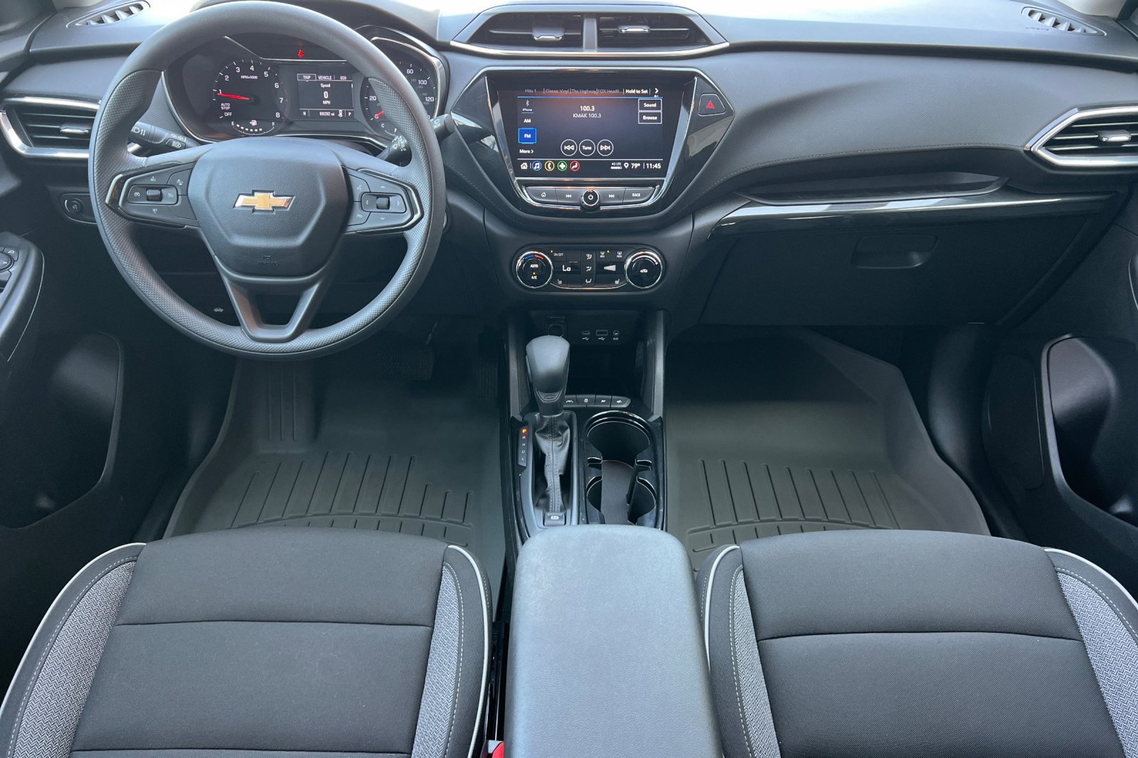 Used 2021 Chevrolet TrailBlazer LT w/ Convenience Package FWD image 17