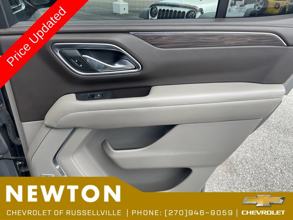 Used 2021 Chevrolet Tahoe Z71 w/ Z71 Off-Road Package AWD/4WD image 30