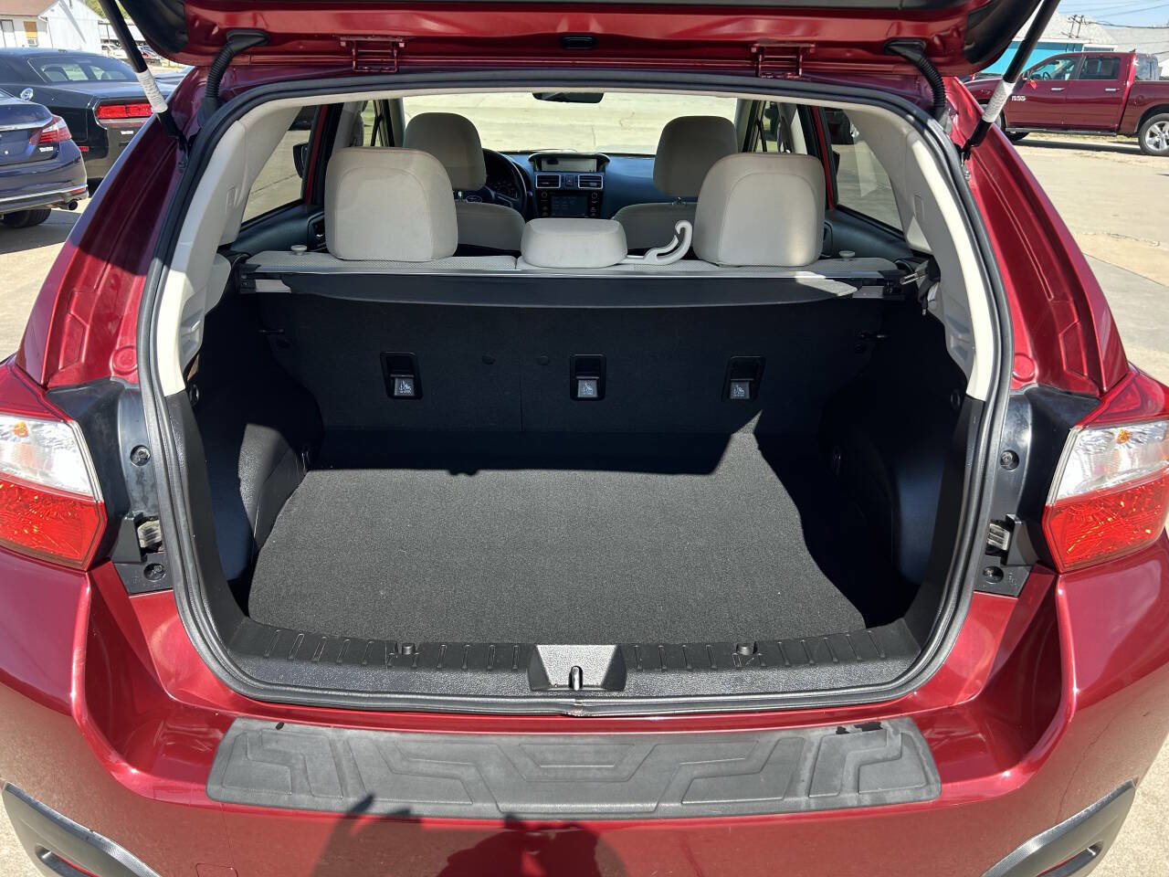 Used 2017 Subaru Crosstrek 2.0i Premium image 21