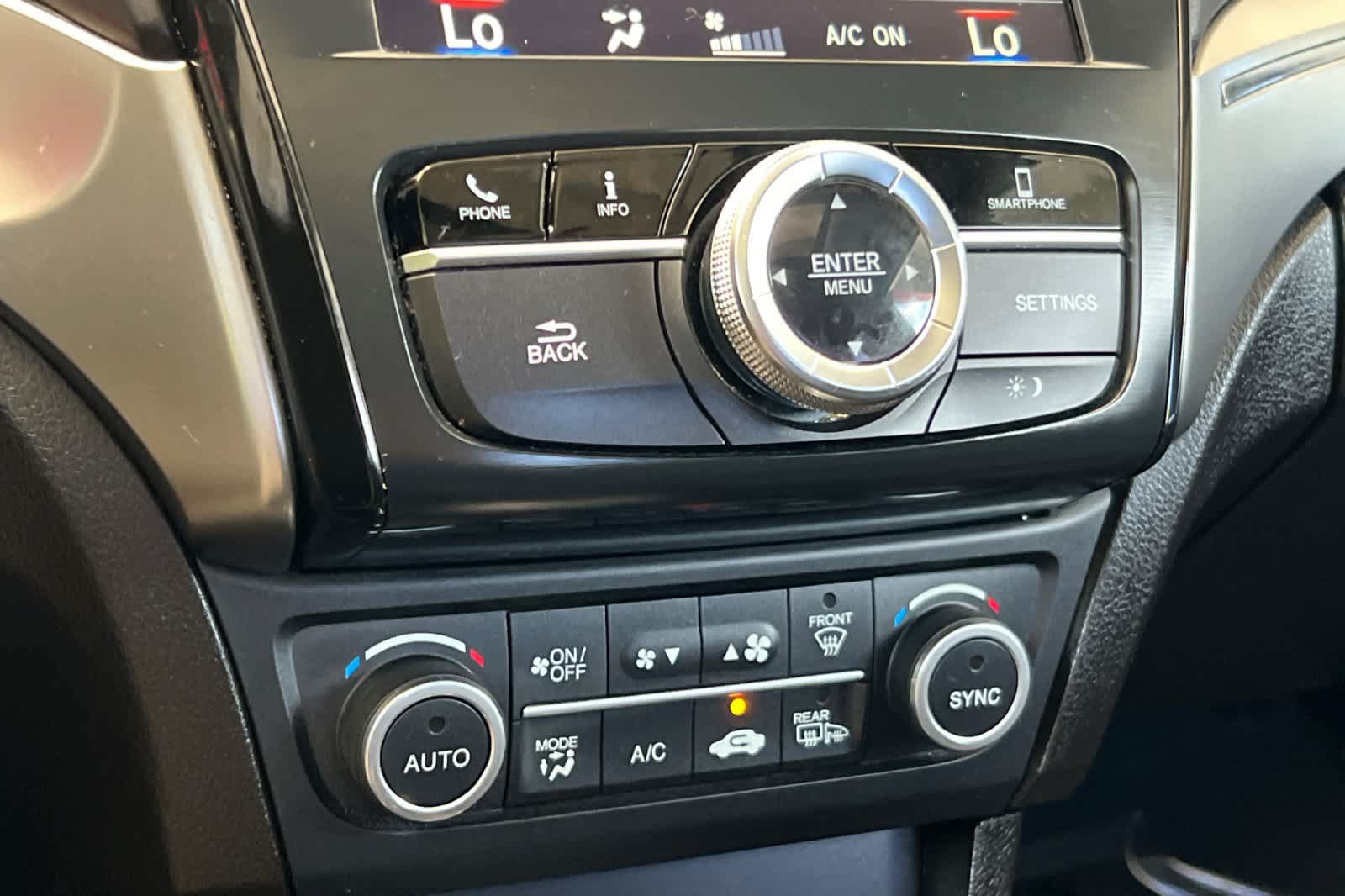 Used 2019 Acura ILX FWD image 20