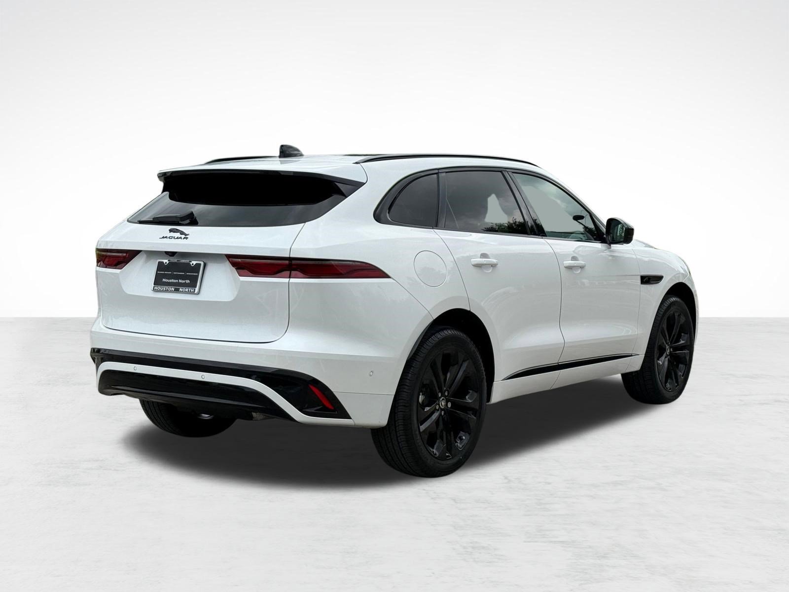 Used 2025 Jaguar F-PACE R-Dynamic S AWD/4WD image 9