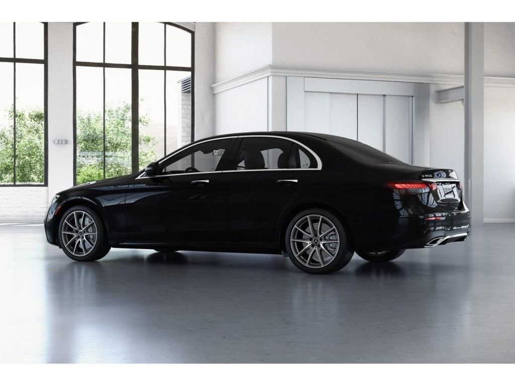 Used 2023 Mercedes-Benz E 450 4MATIC Sedan image 32