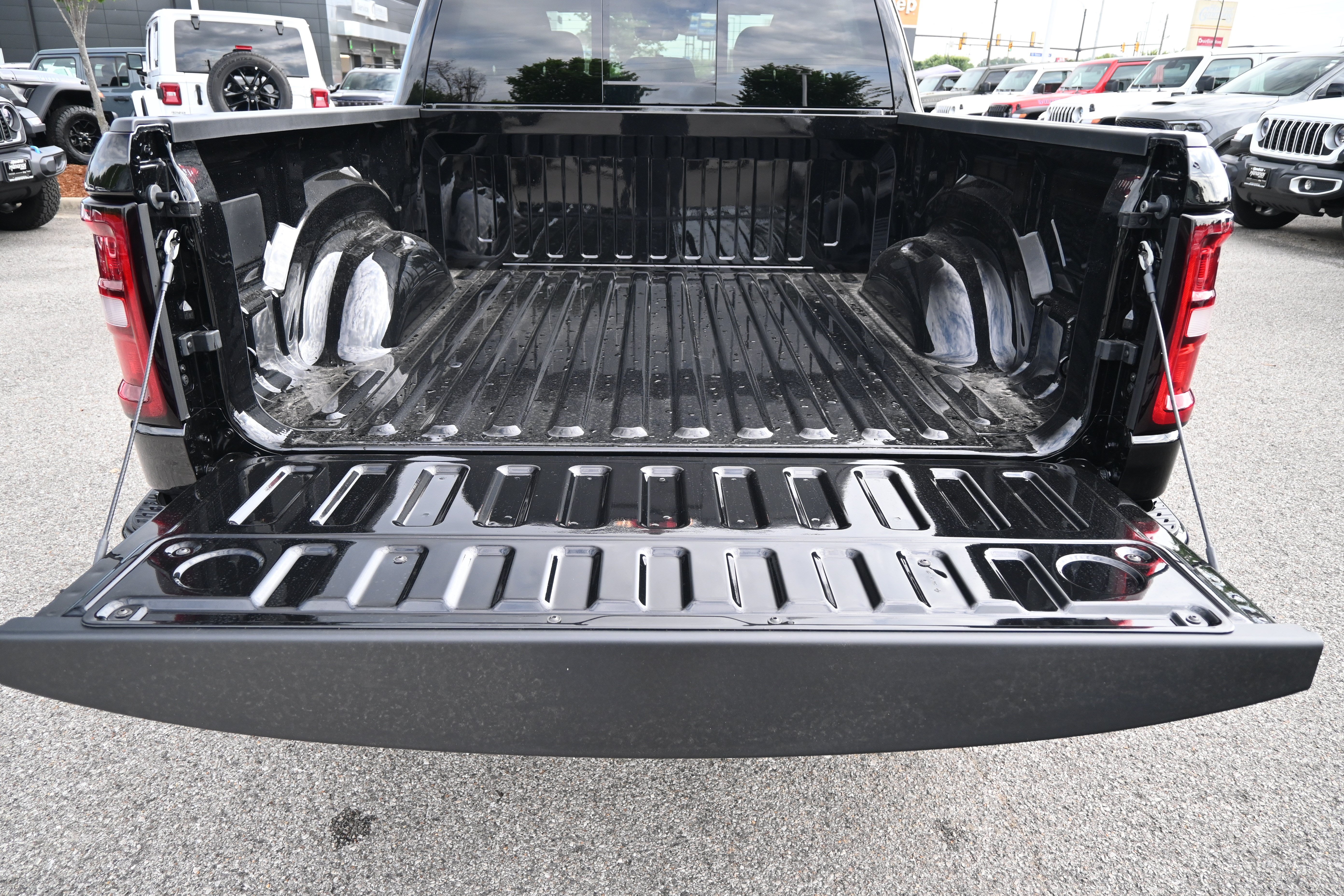 New 2026 RAM 1500 Big Horn AWD/4WD image 30