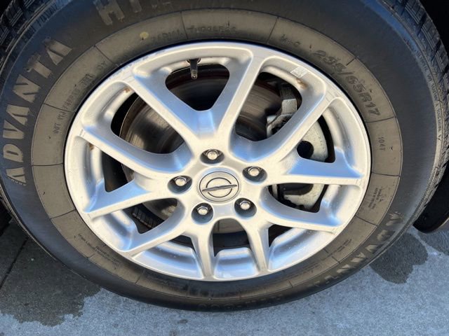 Certified 2023 Chrysler Pacifica Touring-L image 8