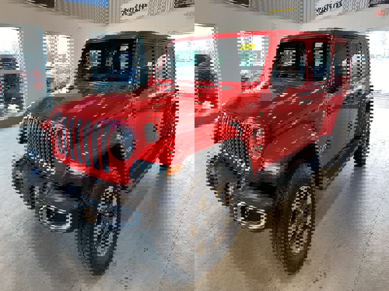 Used 2018 Jeep Wrangler Unlimited Sahara w/ Uconnect 4C Nav & Sound Group