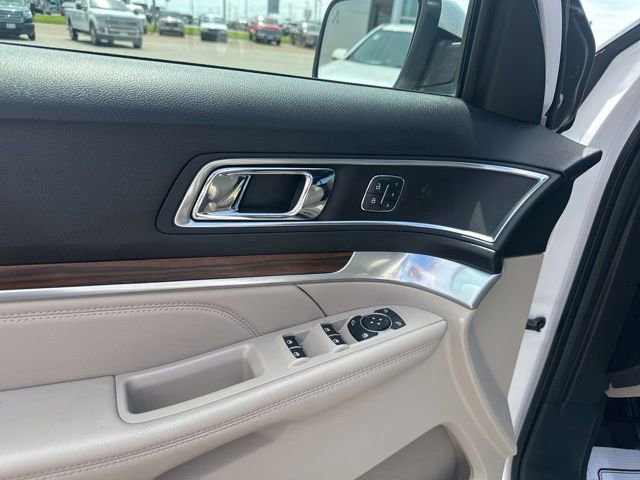 Used 2018 Ford Explorer Limited w/ Equipment Group 301A FWD image 36