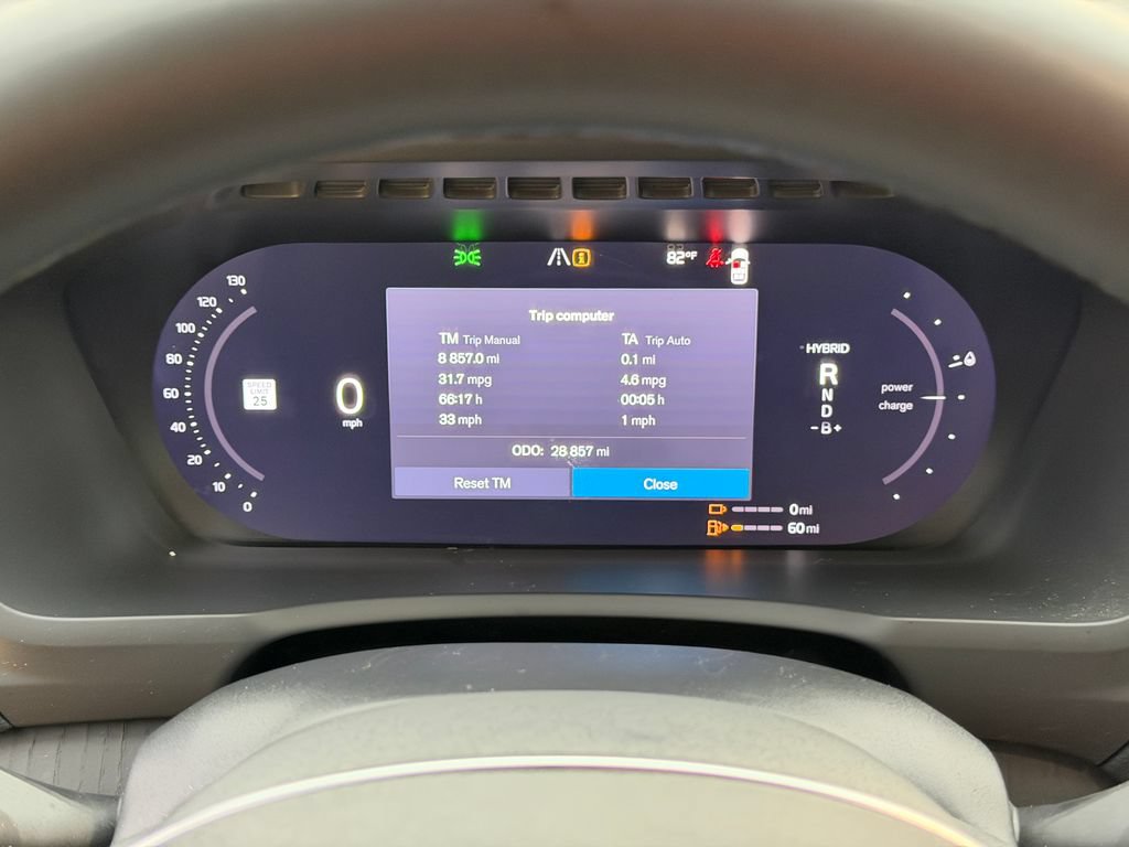 Certified 2025 Volvo XC90 T8 Ultra w/ Protection Package Premier AWD/4WD image 15