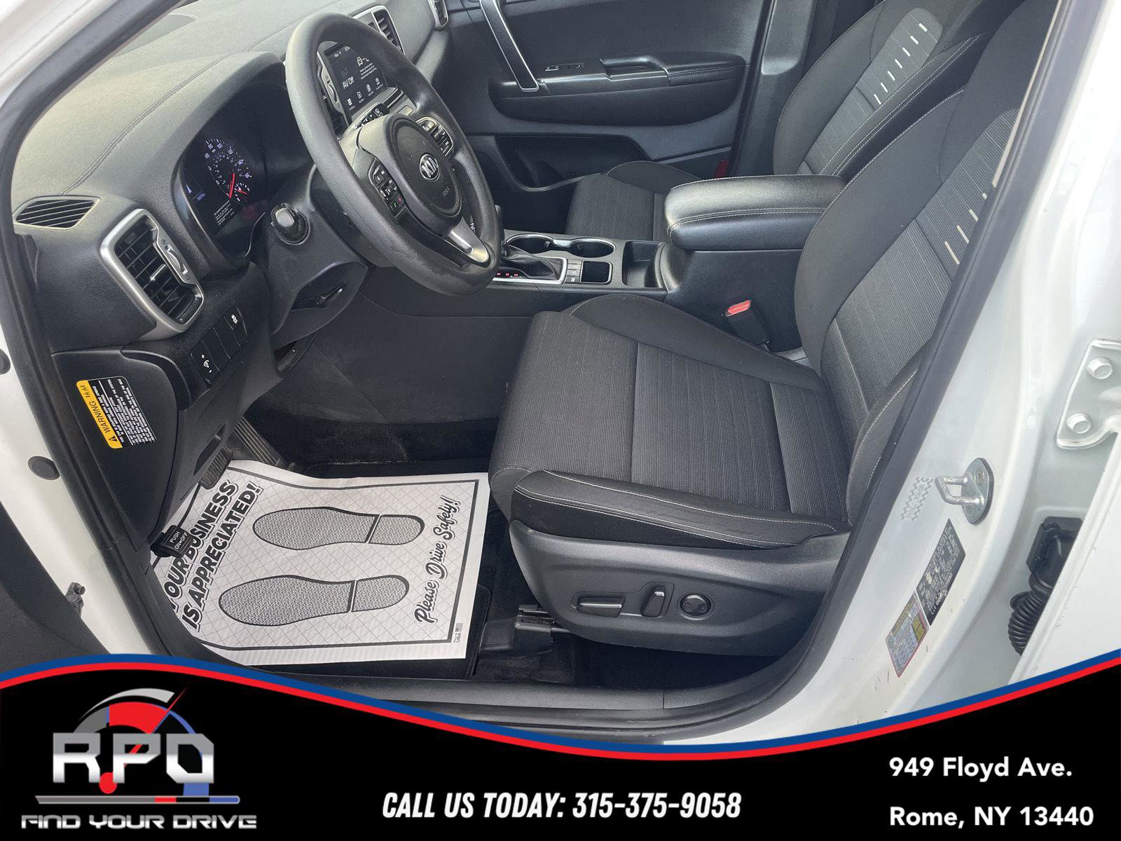 Used 2018 Kia Sportage LX w/ LX Popular Package image 10