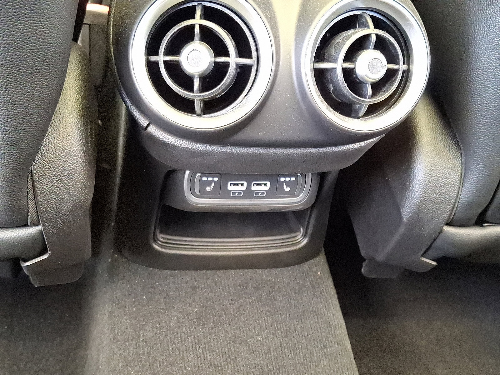 New 2024 Alfa Romeo Stelvio Quadrifoglio AWD/4WD image 7
